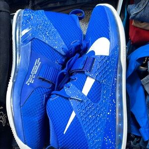 Nike Blue and White Athletic Shoes with Breathable Knit